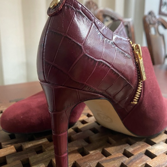 Michael Kors Heels - Picture 7 of 7